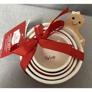 NWT Christmas Gingerbread Holiday Measurement Cups Complete Set